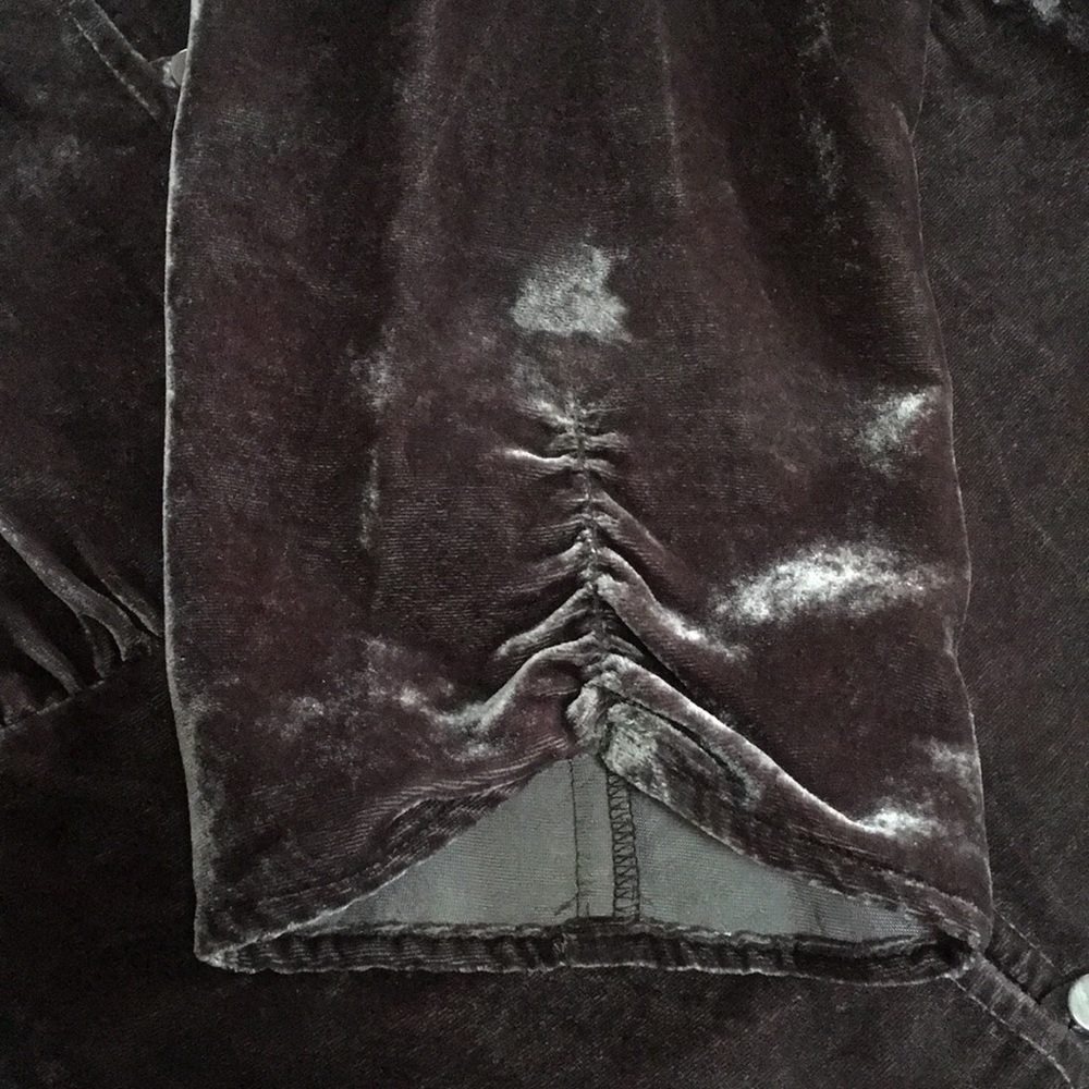 J. Jill Crushed Velvet Top - Picture 6 of 9